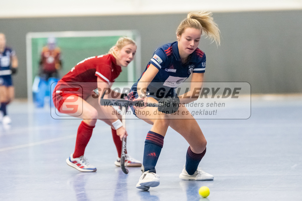 SFE_20221127_0099 | 1. Bundesliga Hockey Damen Düsseldorfer HC - Rot-Weiss Köln am 27.11.2022 in Düsseldorf (Düsseldorfer Hockeyclub 1905 e.V.), Photo: Stephan Fehrmann 2022 (Sports-Gallery)