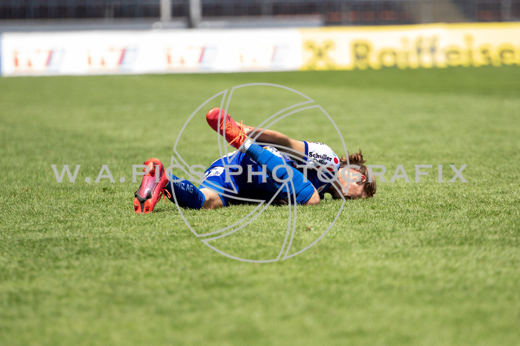  Blau Weiss Linz vs Austria Klagenfurt | LINZ, AUSTRIA,HPYBET 2. Liga, Runde 21 Blau Weiss Linz vs Austria Klagenfurt, Image shows Simon Grasperlmair (BW Linz).
Photo: SMP/Andreas Willdoner