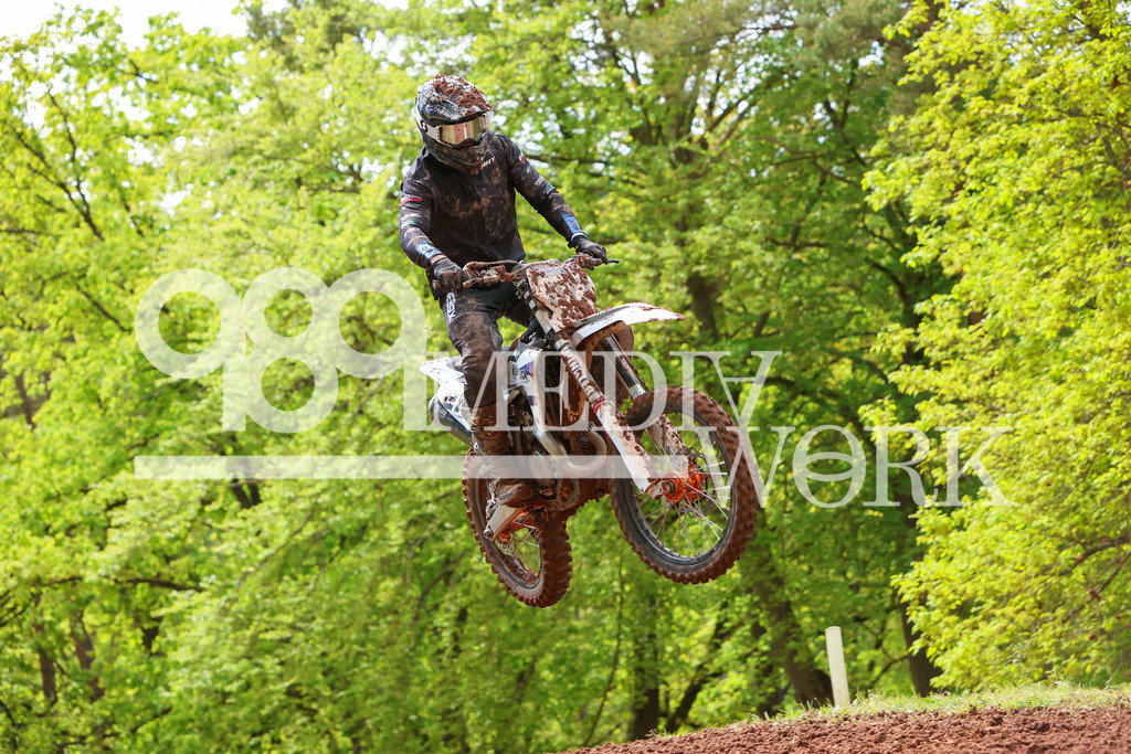 5E6A0058 | 989 MEDIAWORK