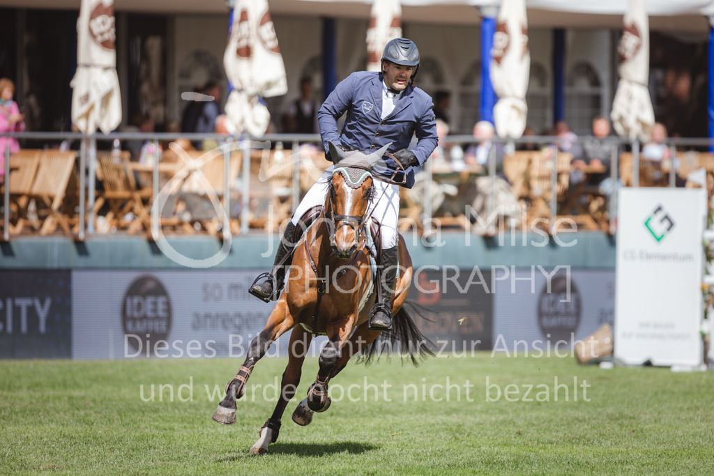 220527_Derby_Quali2-17 | Oerlinghausen Währentrup 26.08.2021, Stilspringprüfung Kl.A*
