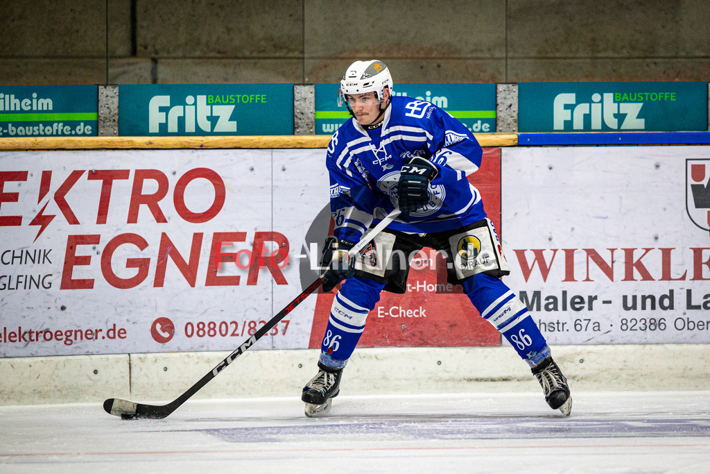 SC Forst NATURE BOYS gegen WANDERERS Germering | Eishockey Landesliaga Herren Gruppe A 2024/2025, SC Forst NATURE BOYS gegen WANDERERS Germering, 20241025,Tim VOGL (Nature Boyz 86) in Aktion,2024-10-25 in Peißenberg (Eisstadion Peißenberg), Tim VOGL (Nature Boyz 86)Copyright: WolfgangxLindner www.foto-lindner.de