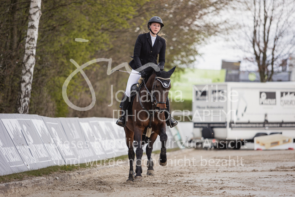 220403_HF-Laar_L-Spr-267 | SEASON OPENING 2022
Herford Laar
03.04.2022
11 Springprüfung Kl.L m.Siegerrunde