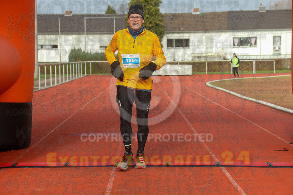 230129_1132_EX1_5079 | Sportfotografie im Rhein-Sieg Kreis, Köln, Bonn, NRW, Rheinland Pfalz, Hessen, etc. Unser Tätigkeitsfeld umfasst den Laufsport vom Volkslauf über den Marathon, Duathlon, Triathon bis zum Ultralauf wie Kölnpfad Ultra oder Schindertrail.