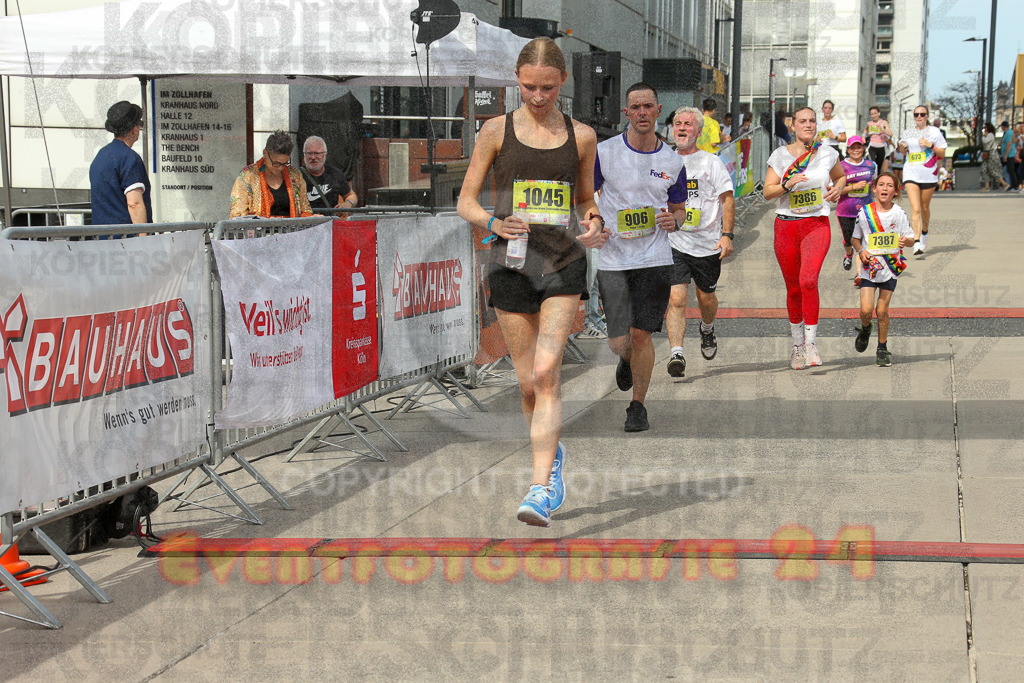 250920_1330_EX1_5107 | Sportfotografie im Rhein-Sieg Kreis, Köln, Bonn, NRW, Rheinland Pfalz, Hessen, etc. Unser Tätigkeitsfeld umfasst den Laufsport vom Volkslauf über den Marathon, Duathlon, Triathon bis zum Ultralauf wie Kölnpfad Ultra oder Schindertrail.