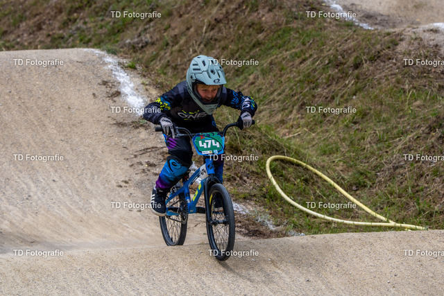 BayBMX2026-05779 | Fotogalerie von Thomas Dettweiler mit Eventbildern und lizenzfreien Fotos. Perfekt als Wandbild, für Büro, Website oder private Nutzung. - Realisiert mit Pictrs.com