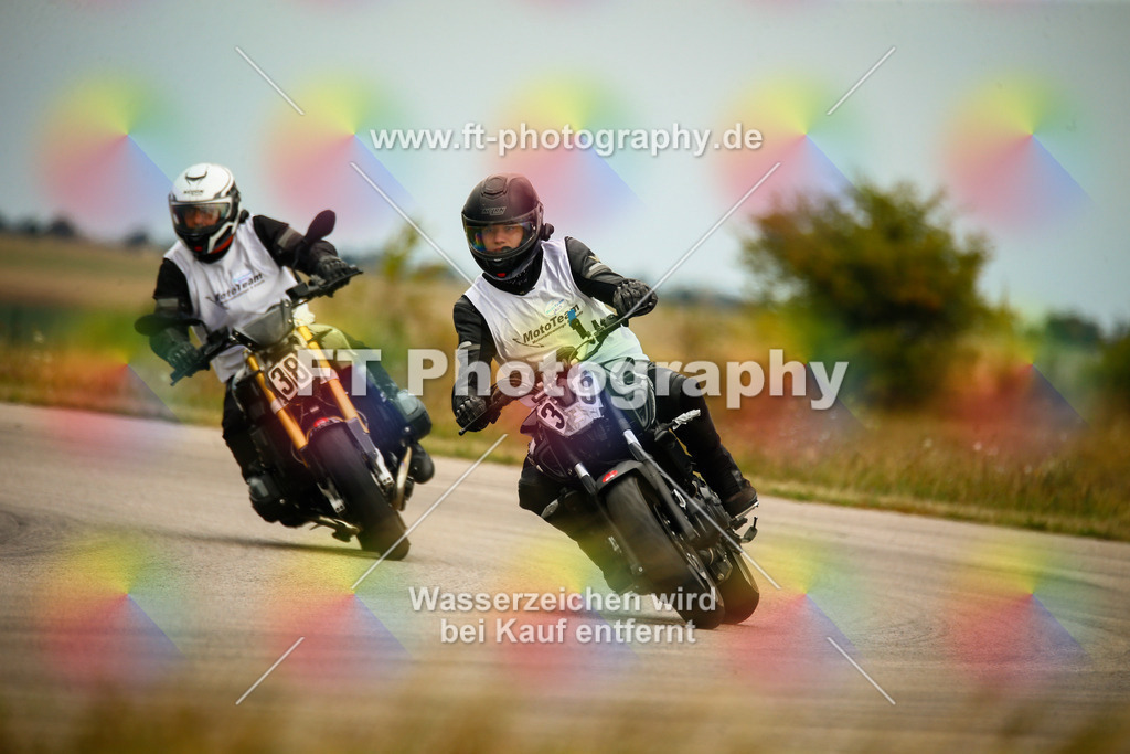 _MOT6862 | Hier findet Ihr Bilder von Touristenfahrten auf der Nürburgring Nordschleife oder von anderen Veranstaltungen die ich besucht habe. Viel Spass beim Durch Schauen 