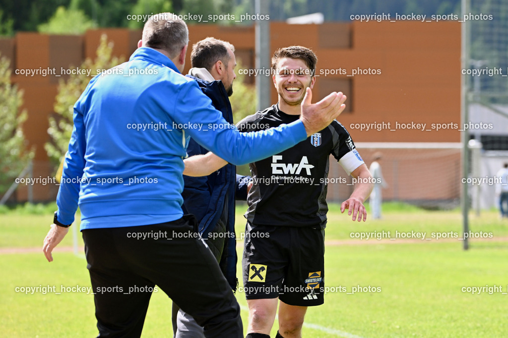 WSG Radenthein vs. URC Thal Assling | Jubel #27 Dominik Klaus Kofler URC Thal Assling, Hattrick, WSG Radenthein vs. URC Thal Assling, WSG Radenthein vs. URC Thal Assling am 16.05.2026 in Radenthein (Stadtstadion WSG Radenthein), Austria, (Photo by Bernd Stefan)