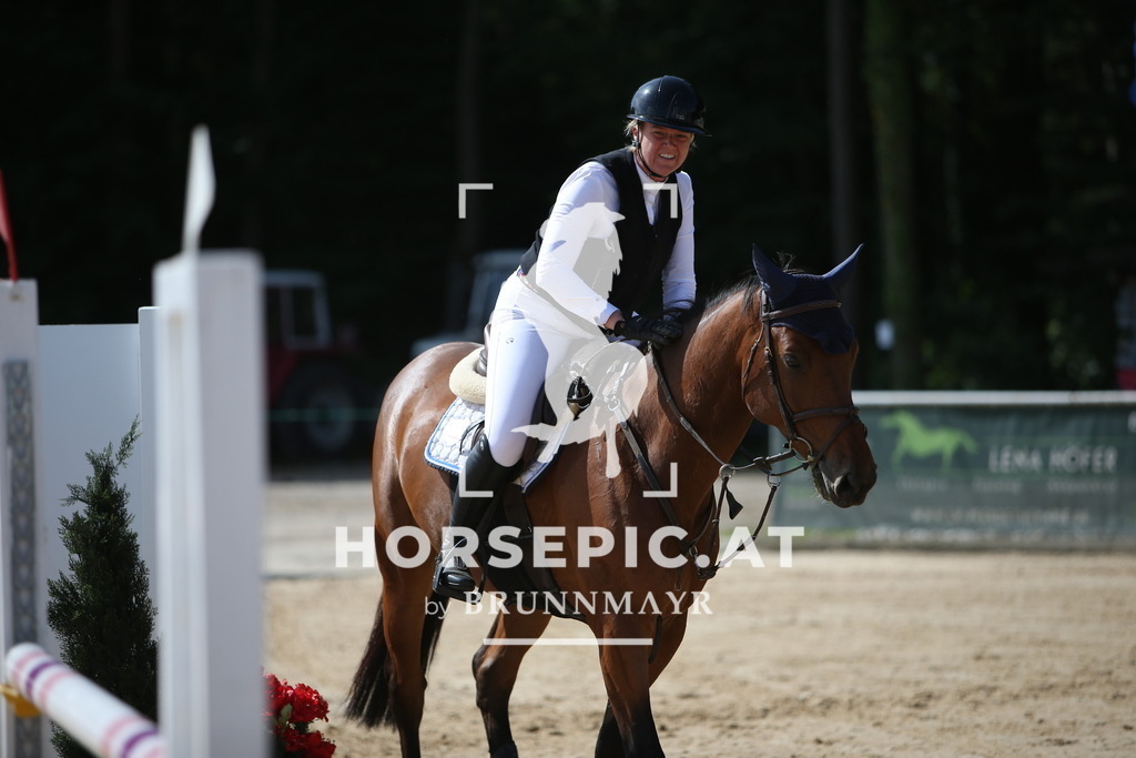 PP017694 | Willkommen bei Brunnmayr - Design & Fotografie – Ihrem Spezialisten für Reitturniere und Pferdeveranstaltungen in Oberösterreich, Salzburg und Bayern! Seit über 17 Jahren sind wir leidenschaftlich dabei.
