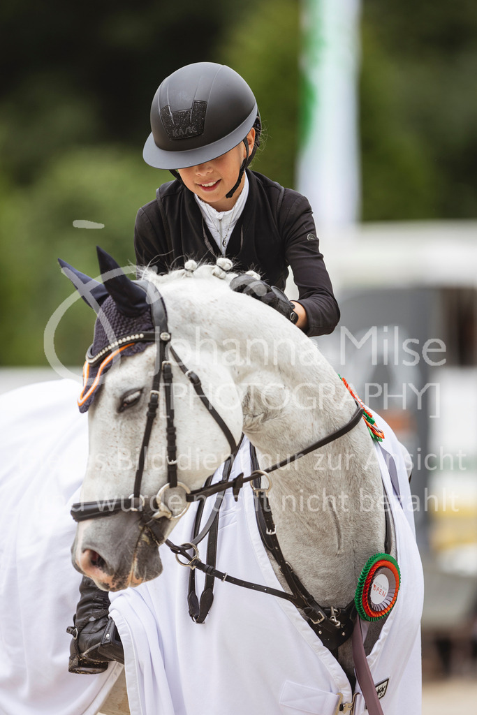 240711_BHO_Stil-A1-2-294 | Deine schönsten Turniermomente als professionelle Fotos! Entdecke hochwertige Pferdesport-Fotografie im Online-Shop. Jetzt Fotos finden & bestellen!