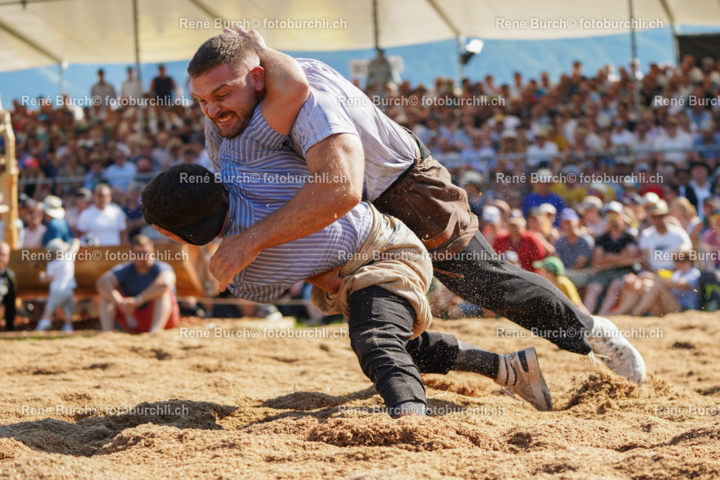 20220703-DSC02343 (2) | René Burch leidenschaftlicher Fotograf aus Kerns in Obwalden.  Hier finden sie Sport, Landschaft und Natur Fotografie.
 - Realisiert mit Pictrs.com