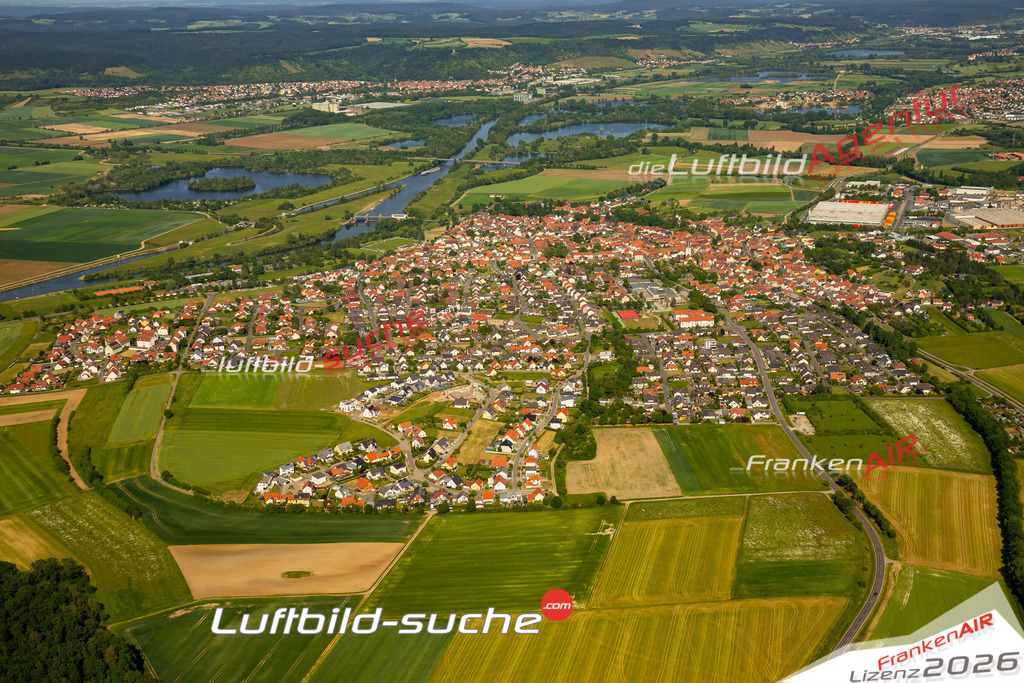 Das Luftbild zeigt  Knetzgau - Die Luftaufnahme wurde 2023 vom UL-Flugzeug aus erstellt ( keine Drohne ) - Hochauflösende Luftaufnahme - Für grossformatige Ausdrucke geeignet. Die Geschenkidee !Mit Lizenz und Bildrechte bestellbar
