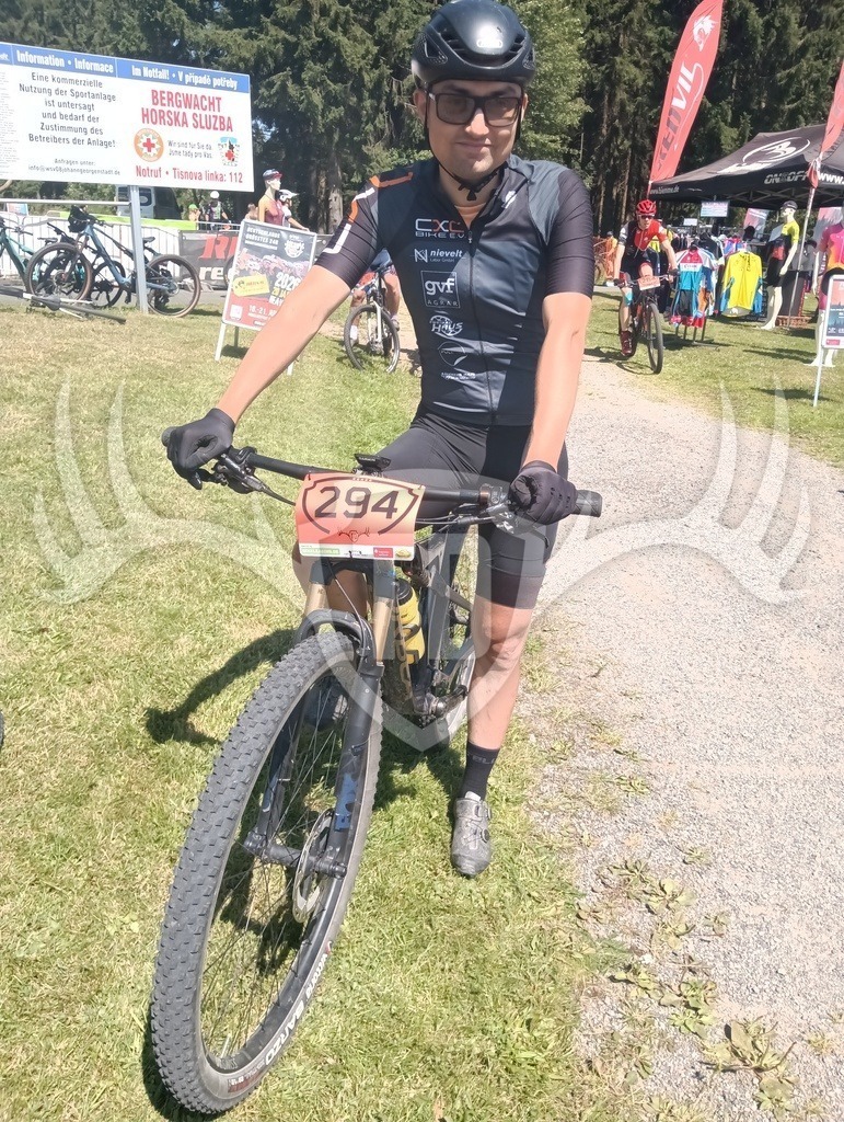 IMG_20260725_120010194 | Fotogalerie der Treibjagd im Dunkelwald - Dein MTB Etappenrennen im Erzgebirge - Realisiert mit Pictrs.com