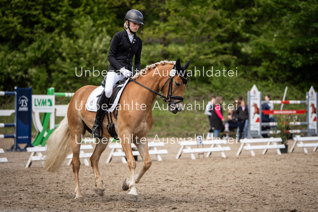 Bad_Meinberg_05856 | saradresslerfotografie - Realisiert mit Pictrs.com