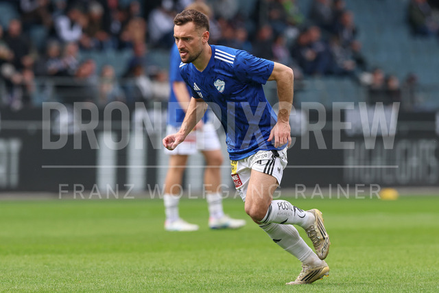 SK Puntigamer Sturm Graz vs TSV Egger Glas Hartberg – Championship Group    | Graz, Austria, 12.Apr.26 - SOCCER - ADMIRAL Bundesliga, SK Puntigamer Sturm Graz vs TSV Egger Glas Hartberg. The image shows Juergen Heil (Hartberg) during warm up.    