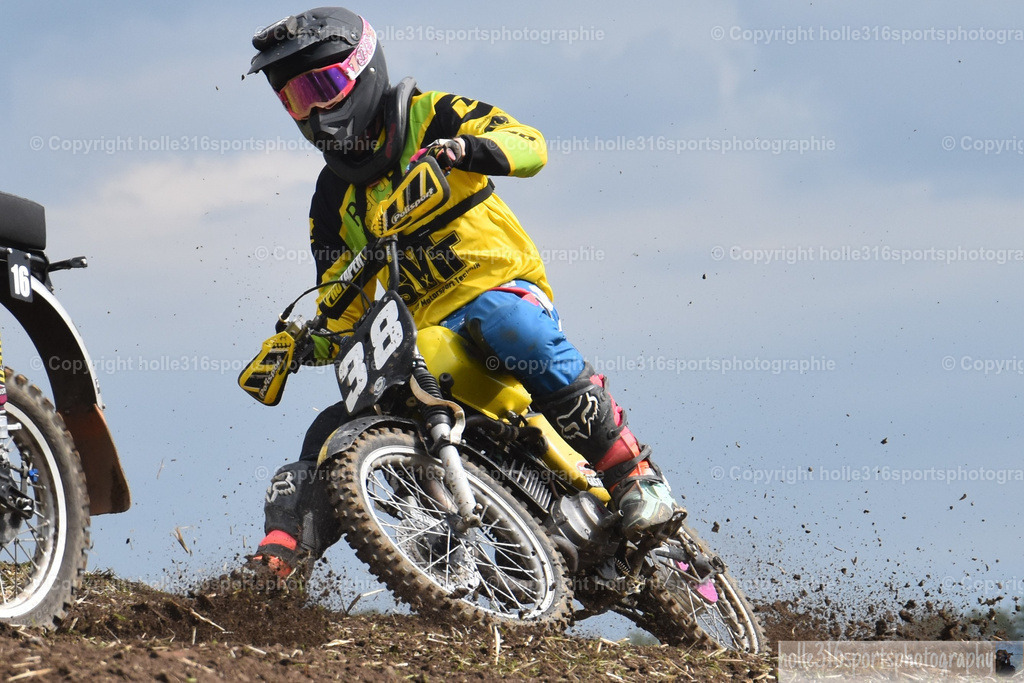 DSC_0045_01 (2) | Sportfotografie , Motorsport, Motoross, Reitsport, Mointainbike, Enduro,
Landschaft , Outdoor, Eventfotografie, Landschaft, Bilder online bestellen - Realisiert mit Pictrs.com