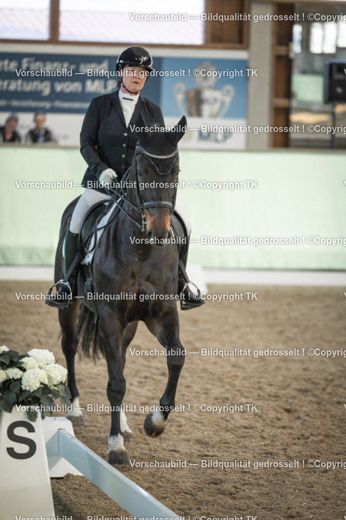 _D5A3221 | Emotionale Pferde- & People-Fotografie rund um Heidelberg, Leimen & Umgebung. Natürliche Fotos von Pferd, Mensch & Familie. Jetzt Termin sichern!