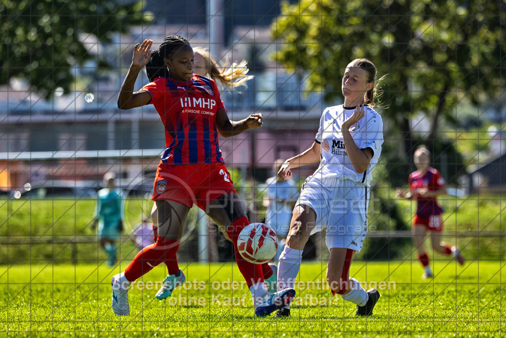 20260906_121256_0182-Bearbeitet_(c)_by_PhotoPeet | #,1.FC Donzdorf (weiß) vs. 1.FC Heidenheim 1846 (rot), Fußball, Frauen-Verbandspokal Gruppe 2, 2. Runde, Saison 2026/2027, Rasenplatz Lautertal Stadion, Süßener Straße 16, 73072 Donzdorf, 06.09.2026 - 11:00 Uhr,Foto: PhotoPeet / Sport- &amp; Eventfotografie / Peter Harich