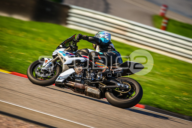 0112-250807SR-005_112 | Deine Full-Service-Agentur für ✔️Videoproduktionen und ✔️Motorsportfotografie Jetzt Angebot anfragen!