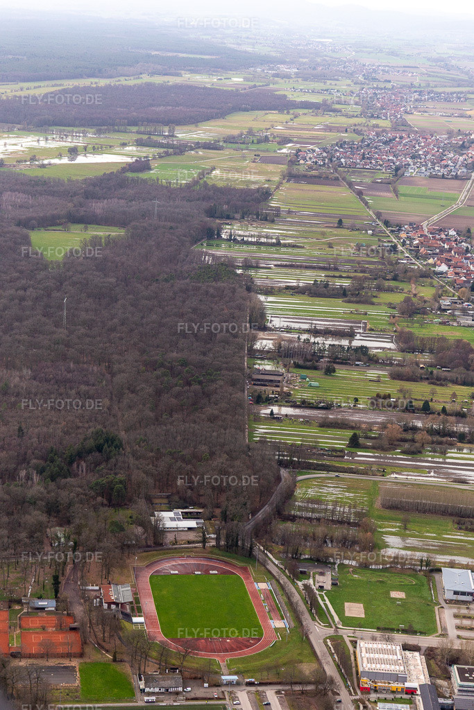 Luftbild: Land unter mit überschwemmten Wiesen zwischen Floßgraben und Dörniggraben an der Saarstr in Kandel im Bundesland Rheinland-Pfalz in Deutschland. Foto: IMG_124295.jpg vom 04.02.2021 durch Werner Riehm/FLY-FOTO.de