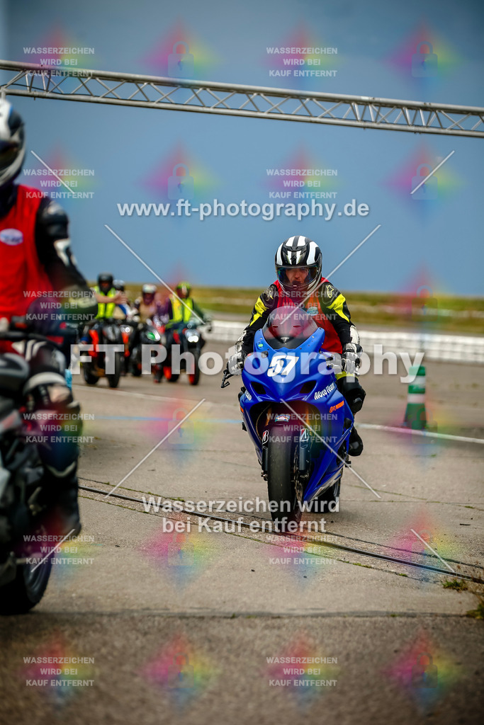 Chambley Juli-1288 | Hier findet Ihr Bilder von Touristenfahrten auf der Nürburgring Nordschleife oder von anderen Veranstaltungen die ich besucht habe. Viel Spass beim Durch Schauen 