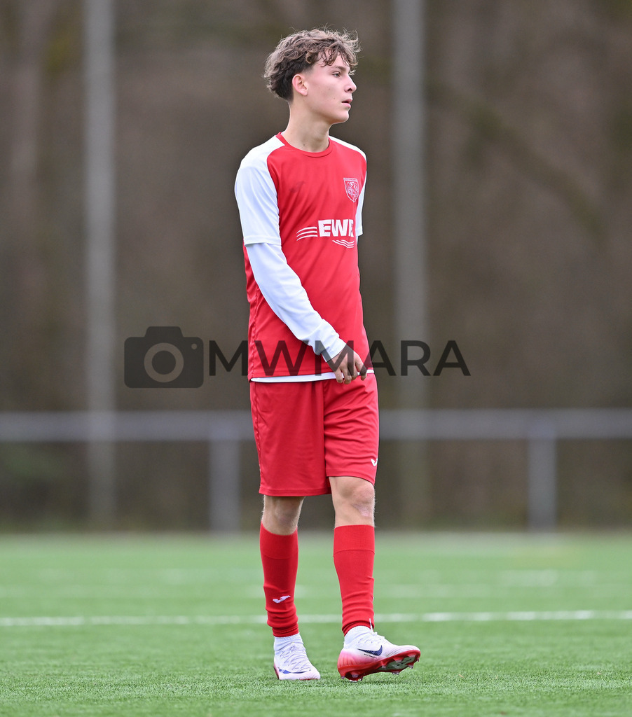 Fussball I Herren I Saison 2025-2026 I Bundesliga I 6. Spieltag I Eintracht Frankfurt - FC Bayern München  | MWMARA - Realisiert mit Pictrs.com