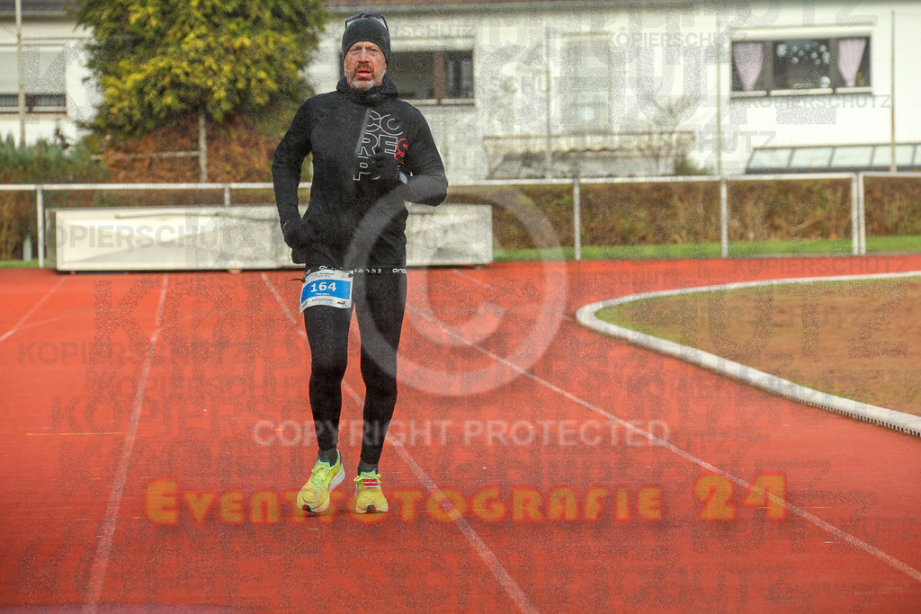 230129_1127_EX1_4922 | Sportfotografie im Rhein-Sieg Kreis, Köln, Bonn, NRW, Rheinland Pfalz, Hessen, etc. Unser Tätigkeitsfeld umfasst den Laufsport vom Volkslauf über den Marathon, Duathlon, Triathon bis zum Ultralauf wie Kölnpfad Ultra oder Schindertrail.