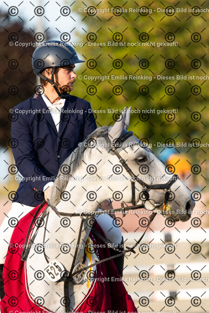 CL5A2700 | Emilia Reinking Fotografie - Realisiert mit Pictrs.com