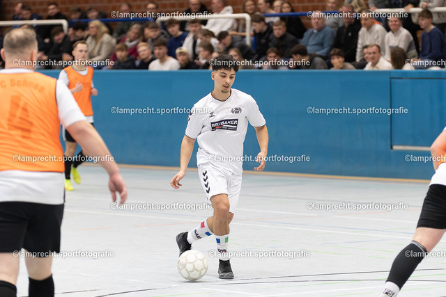 Fußball I Herren I Saison 2025-2026 I Solarstrom-Cup I Vorrunde I 03.01.2026.069 | SFC Schnee - SV Henstedt-UlzburgSFC Schnee - SV Henstedt-Ulzburg - Realisiert mit Pictrs.com