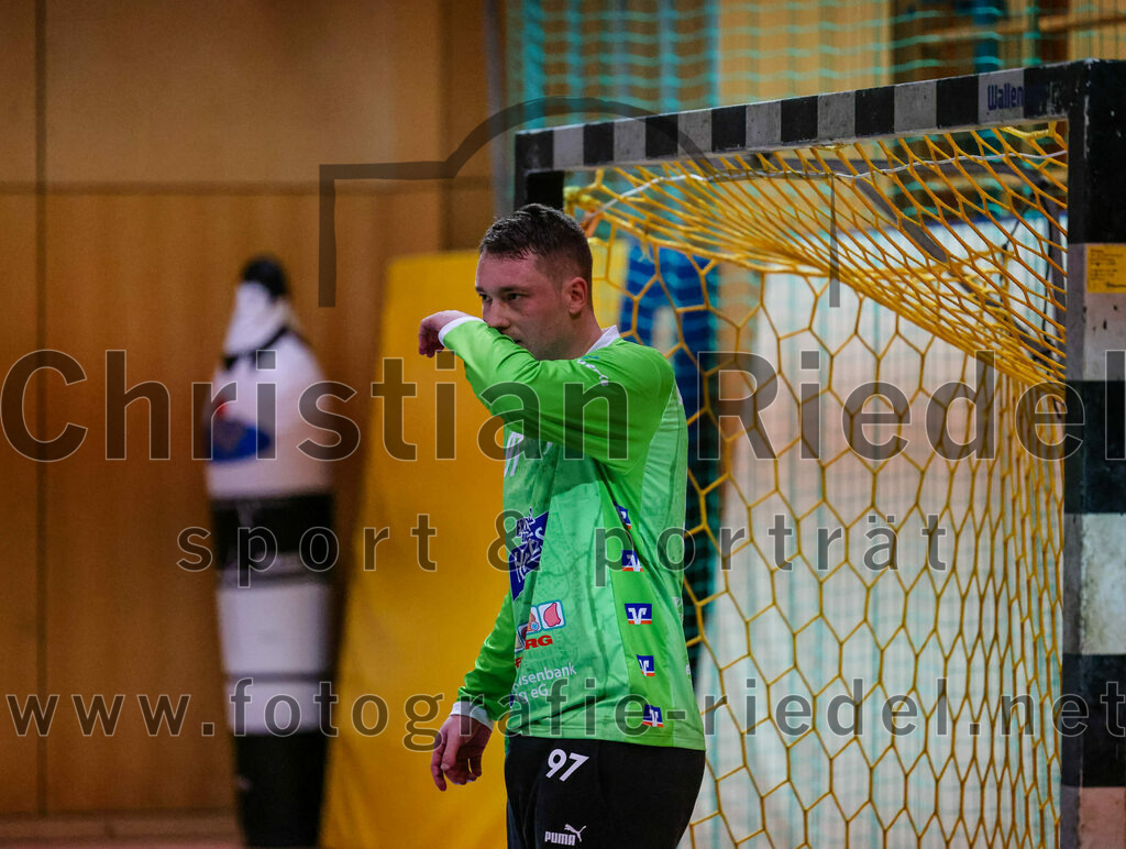 2023-10-14_044_SpVgg_Altenerding_gegen_HSG_Freising_Neufahrn | Erding, Deutschland, 14.10.2023:
Handball, Bezirksoberliga Männer 2023 / 2024, 4. Spieltag, SpVgg Altenerding gegen HSG Freising-Neufahrn, Endergebnis: 27:26

Torwart Ferdinand Mayer (SpVgg Altenerding, #97)

Foto: Christian Riedel / fotografie-riedel.net