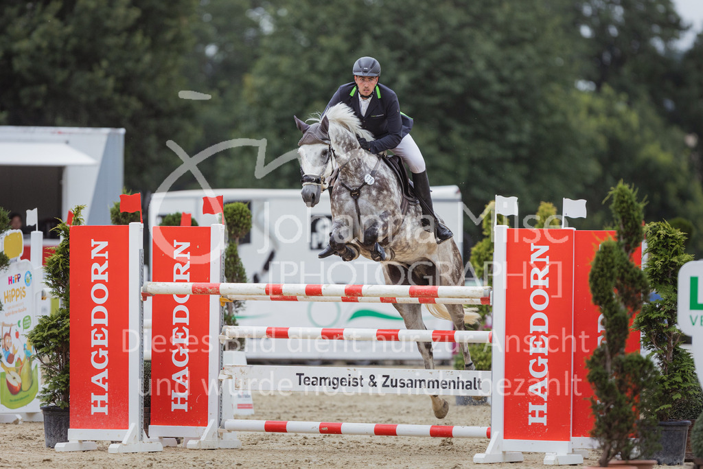 220729_BHO_GT_M2-Spr_1-275 | Deine schönsten Turniermomente als professionelle Fotos! Entdecke hochwertige Pferdesport-Fotografie im Online-Shop. Jetzt Fotos finden & bestellen!