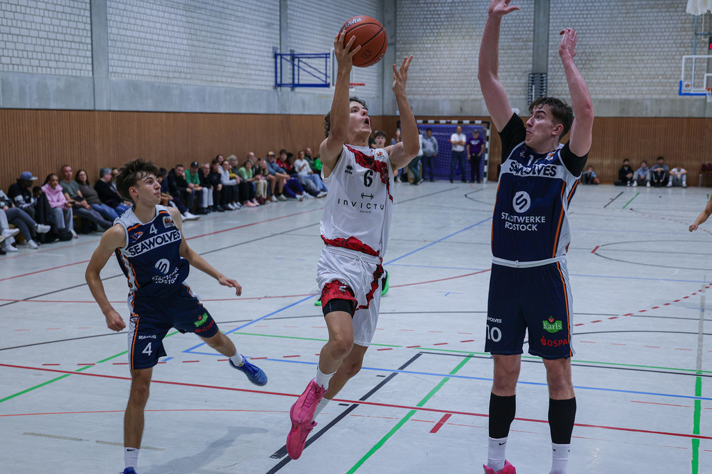 NBBL BAYER GIANTS vs Rostock Seawolves-36 | Fotos von Basketballspielen aus dem Raum NRW fotografiert von Gero Mueller-Laschet und Daniel Schaefer - Realisiert mit Pictrs.com