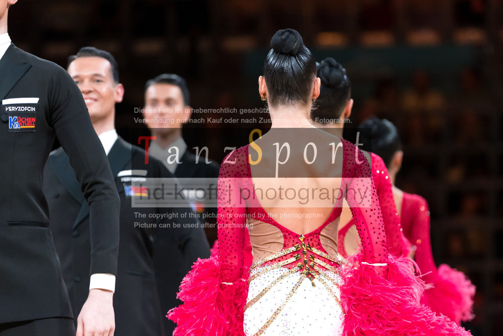 20241109_DM-Formationen_6668 | Tanzsportbilder, Standardtanz, Lateintanz, WDSF, DTV, LTVB, dancecomp, goc, hessen tanzt, blaues band der spree, walzer, tango, wiener walzer, slowfox, quickstepp, samba, rumba, cha-cha-cha, paso doble. jive, hd-kroft photography, turniertanzsport