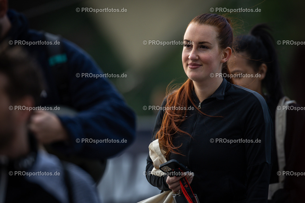 21. ASV Nachtlauf; Koeln, 08.05.24 | Impressionen vom 21. ASV Nachtlauf am 08.05.24 am Tanzbrunnen in Koeln. Foto: BEAUTIFUL SPORTS/Axel Kohring