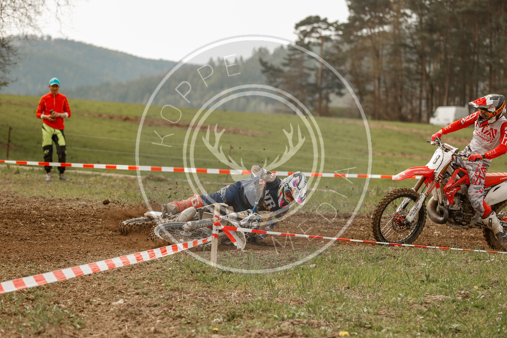 4TaktLauf1-704 | koppe-media - Realisiert mit Pictrs.com