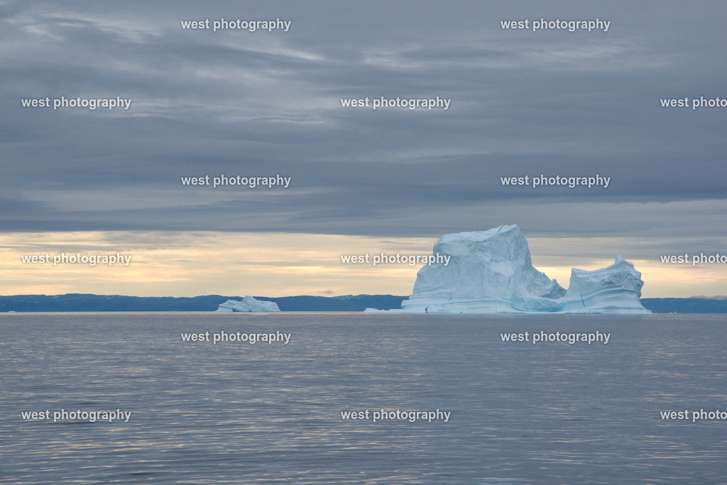Iceberg Dikso 3 - 2018 GNL | west photography - Realisiert mit Pictrs.com
