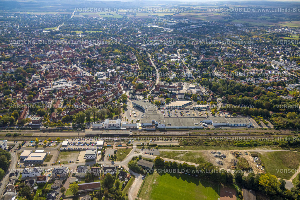 Soest220904382 | Luftbild, City-Center Am Bahnhof, Bahnhof Soest, Walburger, Soest, Soester Börde, Nordrhein-Westfalen, Deutschland