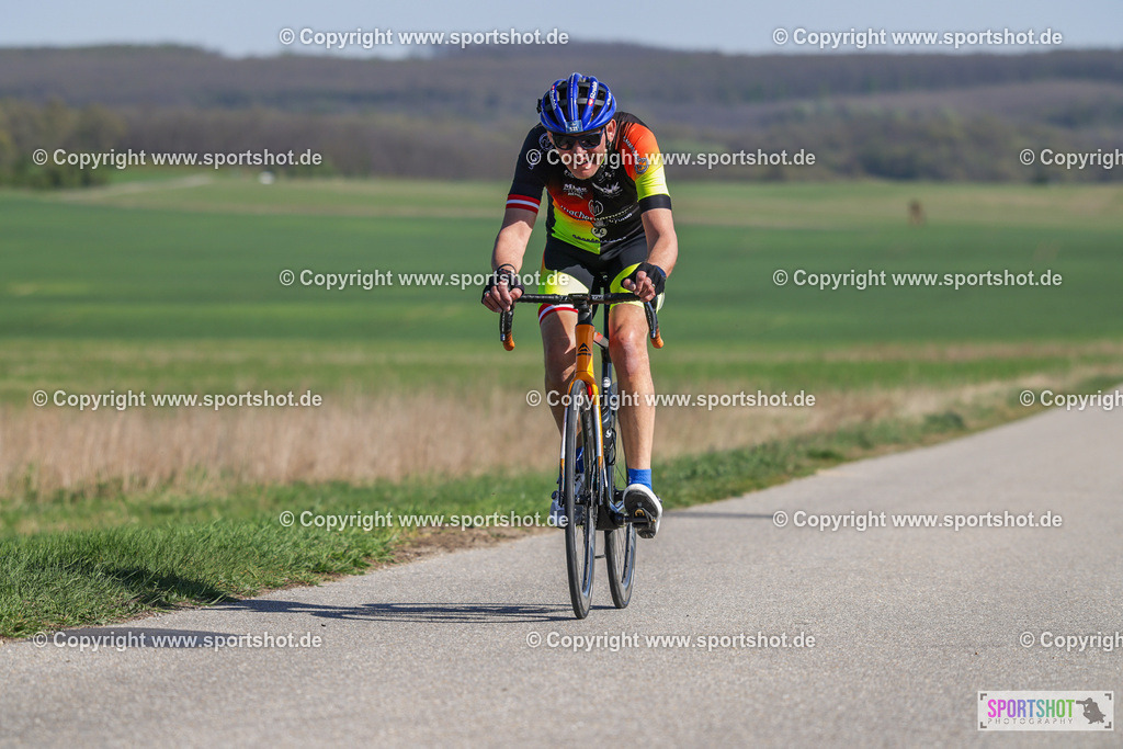 368A3631 | Neusiedlersee Radmarathon 2026@sportshot_your_pictrs #yourpictures#roadtowm2029 #nrm #neusiedlerseeradmarathon #neusiedlersee #neusiedlerseetourismus #burgenland #mörbisch #nrm26 #burgenlandtourismus #voglundco #poweredbyburgenlandtourismus #radsport #rad #marathon #ucigranfondo #visitburgenland #ucigranfondoworldseries