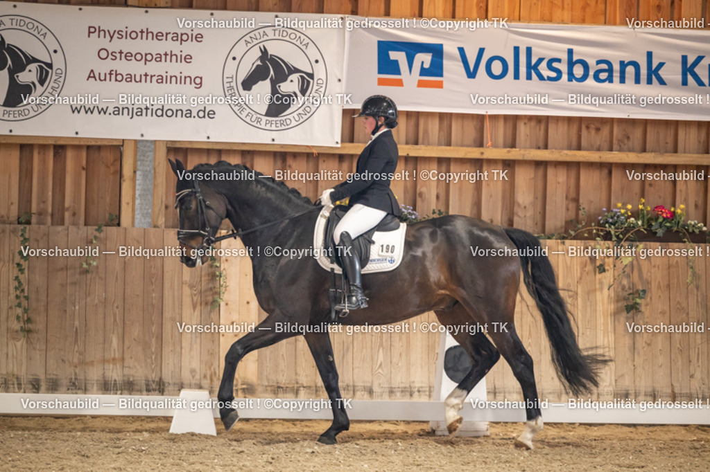 _D5A8750 | Emotionale Pferde- & People-Fotografie rund um Heidelberg, Leimen & Umgebung. Natürliche Fotos von Pferd, Mensch & Familie. Jetzt Termin sichern!