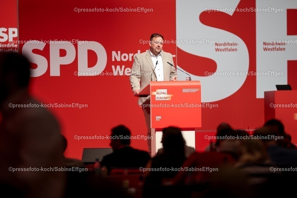 xSEF10052501037 | 10.05.2025, xsefx, Generalsekretär Frederick Cordes auf dem Landesparteittag der SPD 2025 mit dem Motto -Aus dem Alltag in die Zukunft- in der Mercatorhalle Duisburg im City Palais