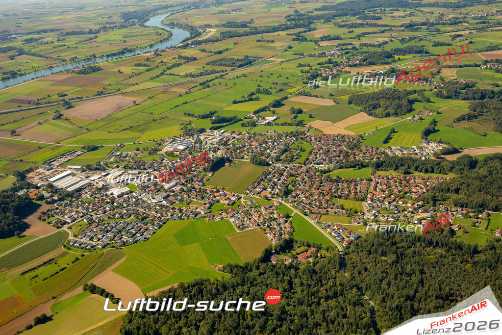 Das Luftbild zeigt : Neuhausen Offenberg - Die Luftaufnahme wurde 2023 vom UL-Flugzeug aus erstellt ( keine Drohne ) - Hochauflösende Luftaufnahme - Für grossformatige Ausdrucke geeignet. Die Geschenkidee !Mit Lizenz und Bildrechte bestellbar