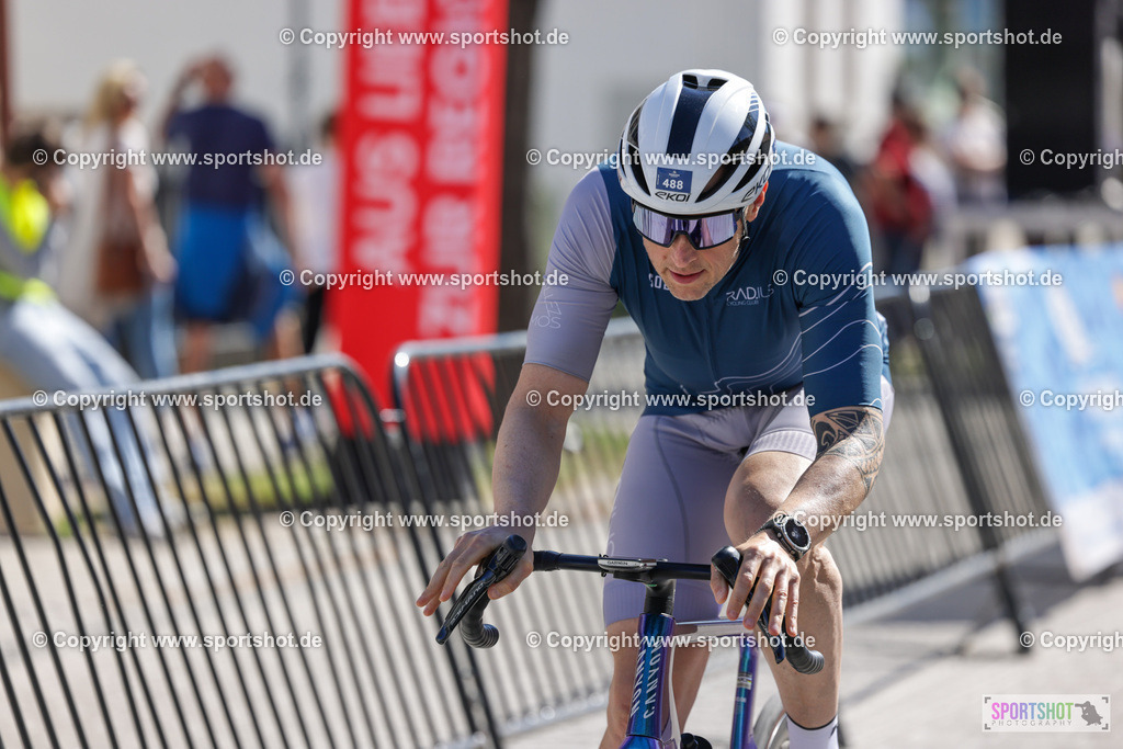 VJ__5444 | Neusiedlersee Radmarathon 2026@sportshot_your_pictrs #yourpictures#roadtowm2029 #nrm #neusiedlerseeradmarathon #neusiedlersee #neusiedlerseetourismus #burgenland #mörbisch #nrm26 #burgenlandtourismus #voglundco #poweredbyburgenlandtourismus #radsport #rad #marathon #ucigranfondo #visitburgenland #ucigranfondoworldseries
