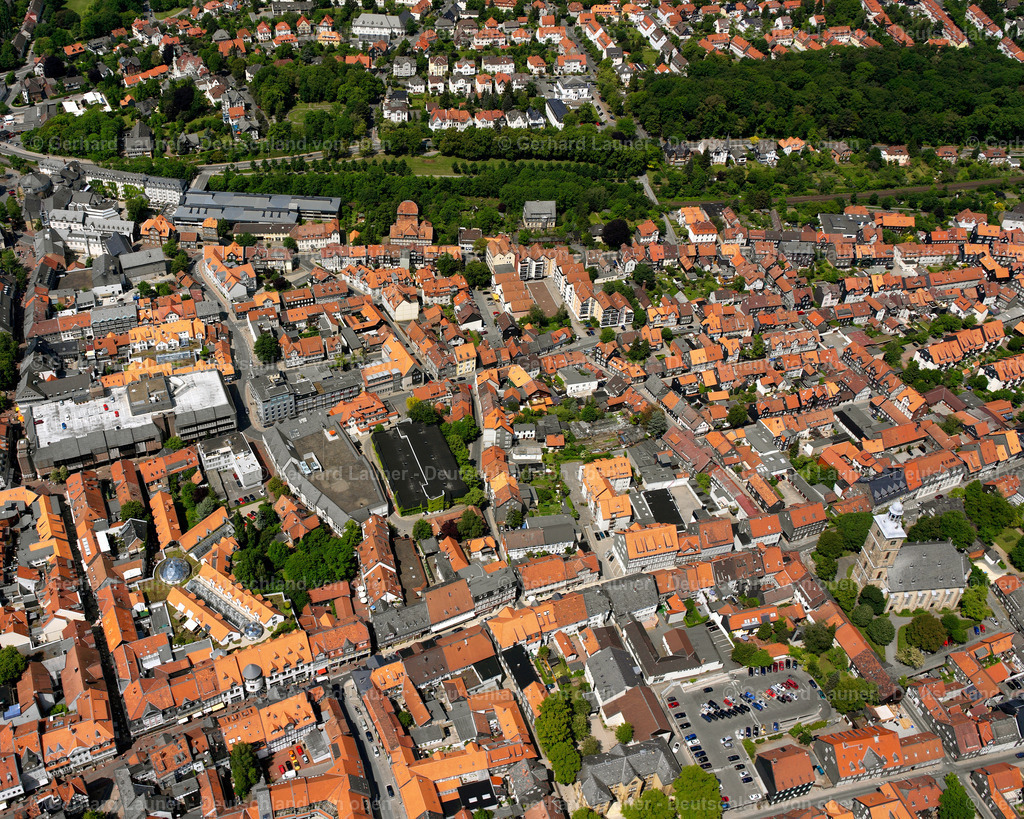 2638363 | GOSLAR GEORGENBERG 09.06.2006 Stadtzentrum im Innenstadtbereich  in Georgenberg im Bundesland Niedersachsen, Deutschland // The city center in the downtown area  in Georgenberg in the state Lower Saxony, Germany Foto: Gerhard Launer