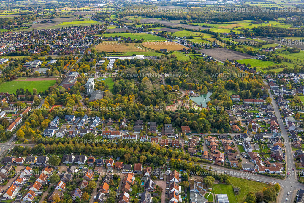 Hamm241014997 | Luftbild, Maximilianpark Maxipark Gesamtansicht, Glaselefant, See Fontänenteich und Kinderspielplatz, Seekiosk, herbstliche Bäume, Wohngebiet Ortsteil Werries, Uentrop, Hamm, Ruhrgebiet, Nordrhein-Westfalen, Deutschland