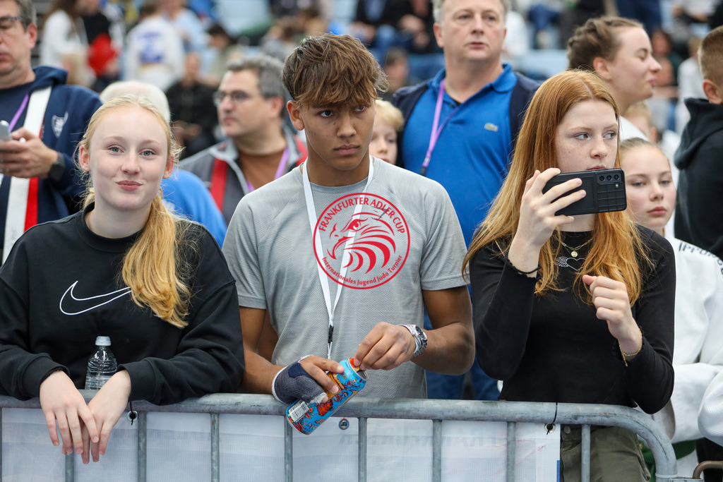 174-IMG_9531 | Fotos vom Adler Cup - Pictures from Adler Cup

Hier findet Ihr alle Eindrücke und großen Momente der Adler Cup Wochenenden. Here you will find all impressions and great moments of the Adler Cup weekends. - Realisiert mit Pictrs.com