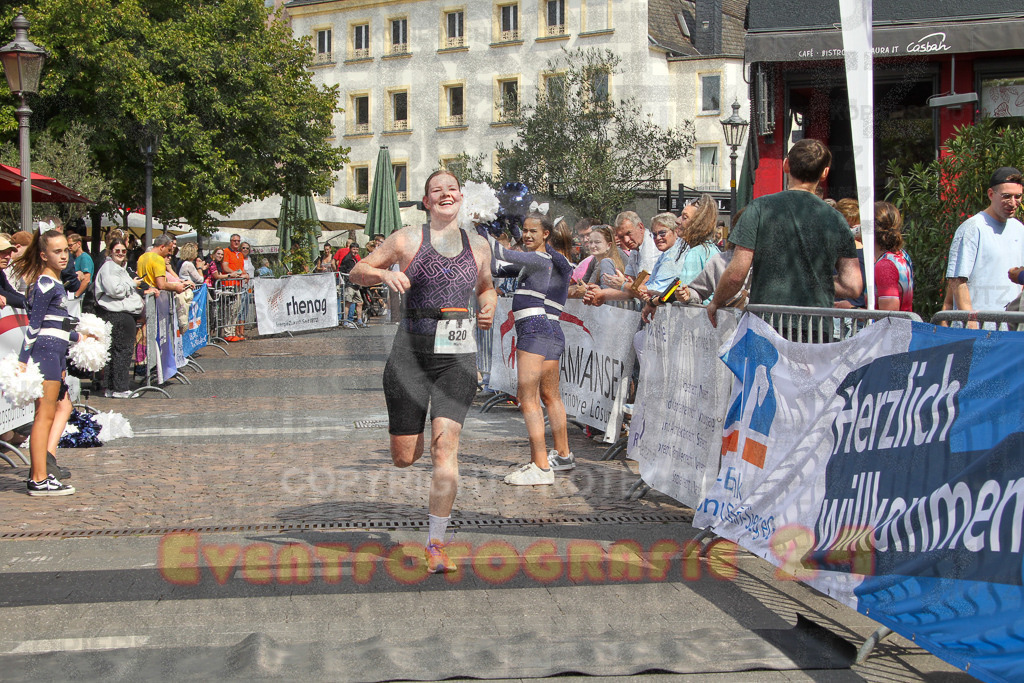 250824_1501_EV4_2557 | Sportfotografie im Rhein-Sieg Kreis, Köln, Bonn, NRW, Rheinland Pfalz, Hessen, etc. Unser Tätigkeitsfeld umfasst den Laufsport vom Volkslauf über den Marathon, Duathlon, Triathon bis zum Ultralauf wie Kölnpfad Ultra oder Schindertrail.