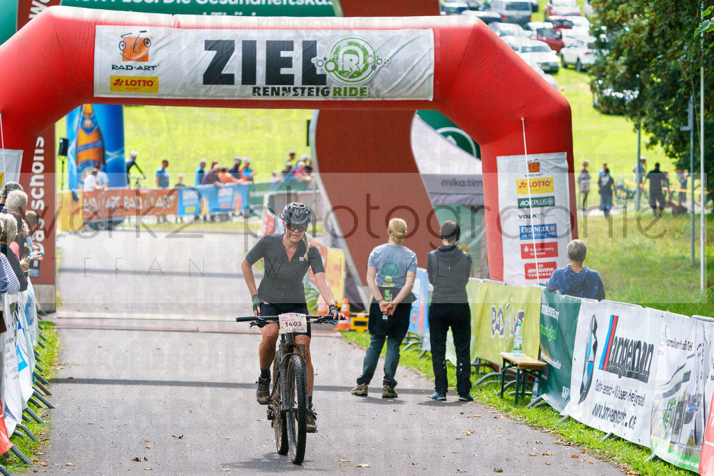 RennsteigRIDE Zieleinlaufbilder | Zieleinlauf RIDE 23