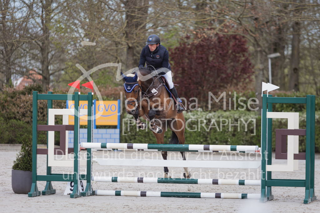 230425_Lemwerder_SprPf-A1St-127 | Deine schönsten Turniermomente als professionelle Fotos! Entdecke hochwertige Pferdesport-Fotografie im Online-Shop. Jetzt Fotos finden & bestellen!