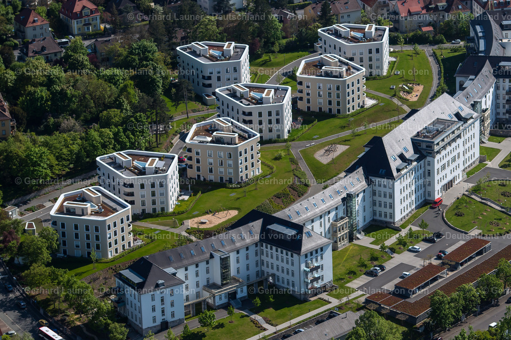 3701217 | Wohnanlage Mönchberg Park, Würzburg, Firmengruppe Riedel BauSilbersteinstraße 497424 SchweinfurtTelefon 09721 676-0Telefax 09721 676-110Email: info@riedelbau.de