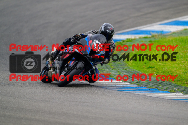 MaZZes_FotoMatrix_240521_6007705_1501 | ROT