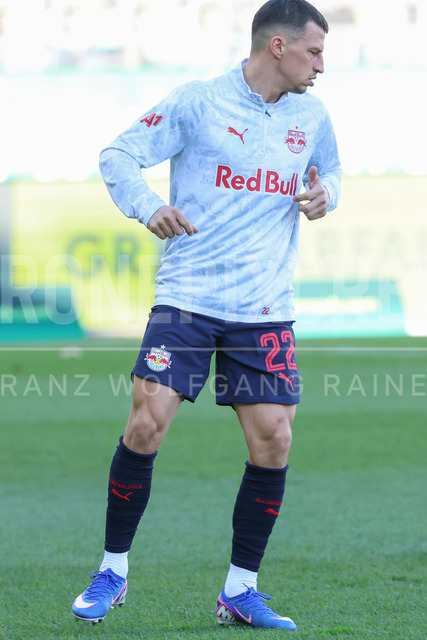 Grazer AK 1902 vs FC Red Bull Salzburg – Austrian Bundesliga | Graz, Austria, 15.Feb.26 - SOCCER - ADMIRAL Bundesliga, Grazer AK 1902 vs FC Red Bull Salzburg. The image shows Stefan Lainer (Red Bull Salzburg).